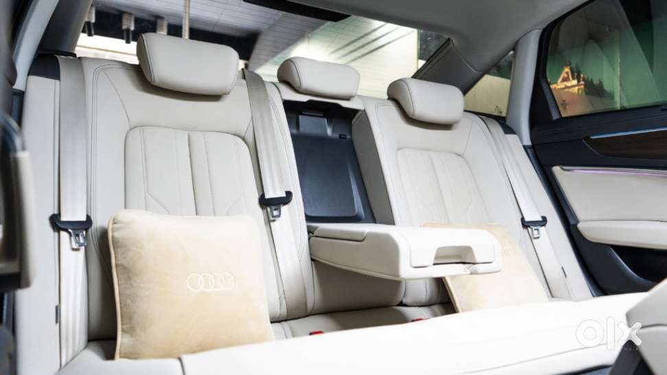 Audi A6 2.0 45 Tfsi Premium Plus, 2024, Petrol