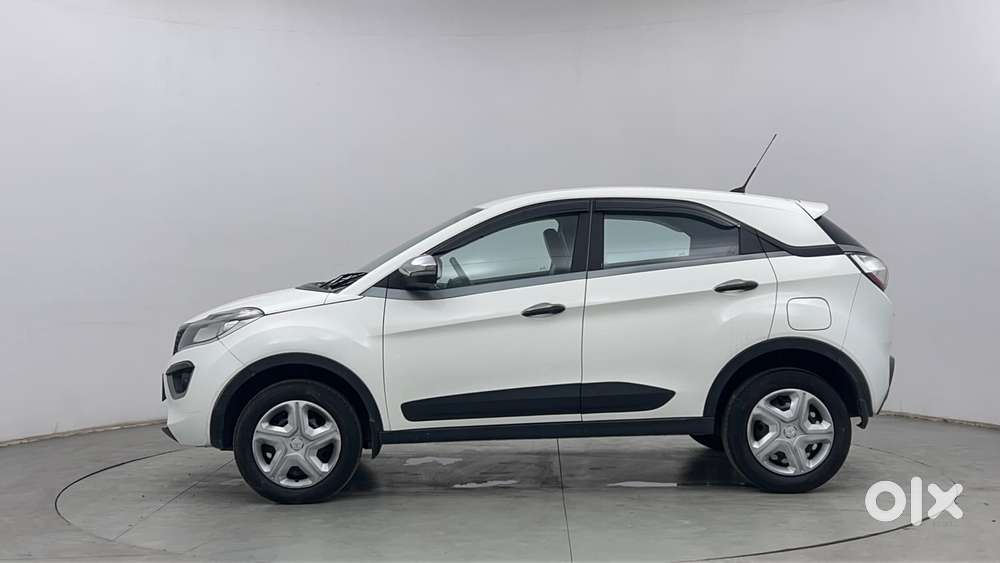Tata Nexon 1.2 Revotron Xm, 2019, Petrol
