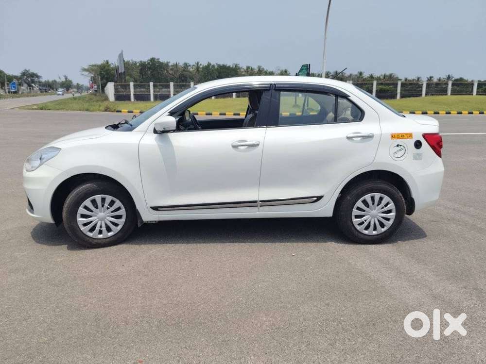 Maruti Suzuki Dzire 1.2 Vxi, 2024, Cng & Hybrids
