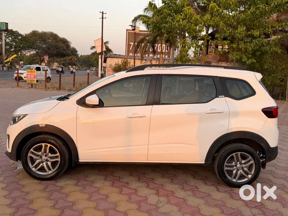Renault Triber Rxz, 2019, Petrol