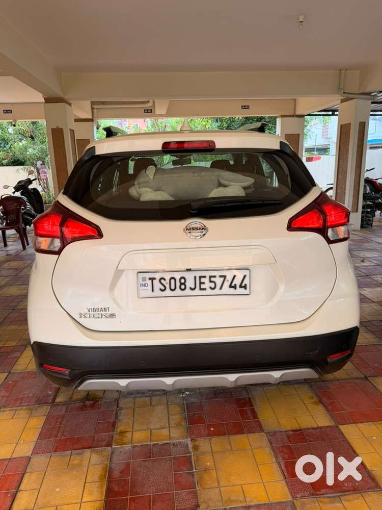 Nissan Kicks Petrol Manual 2022- Excellent Condition (idv 8.51 Lac)