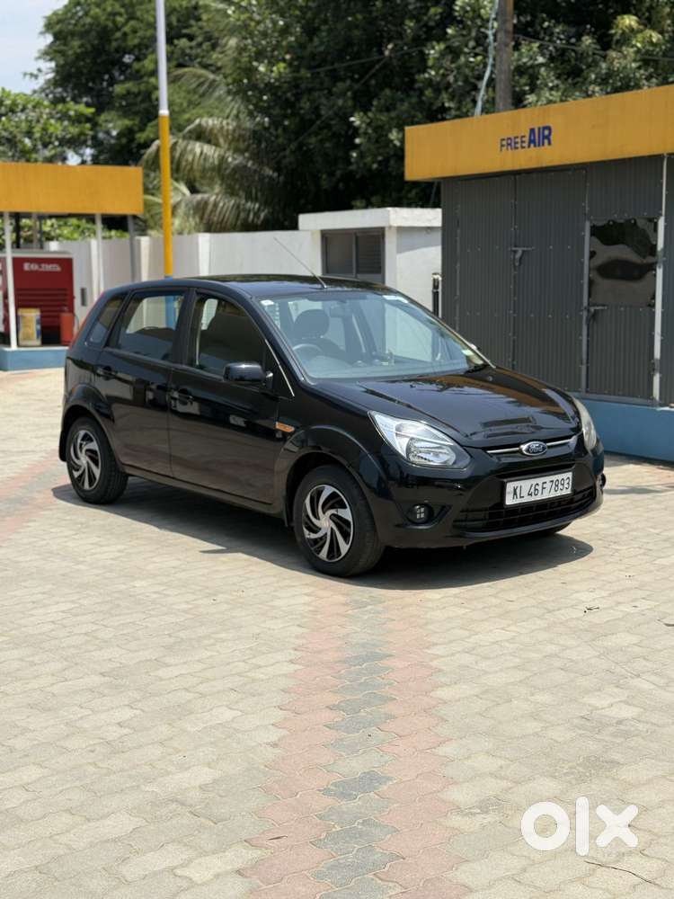 Ford Figo Petrol Zxi, 2012, Petrol