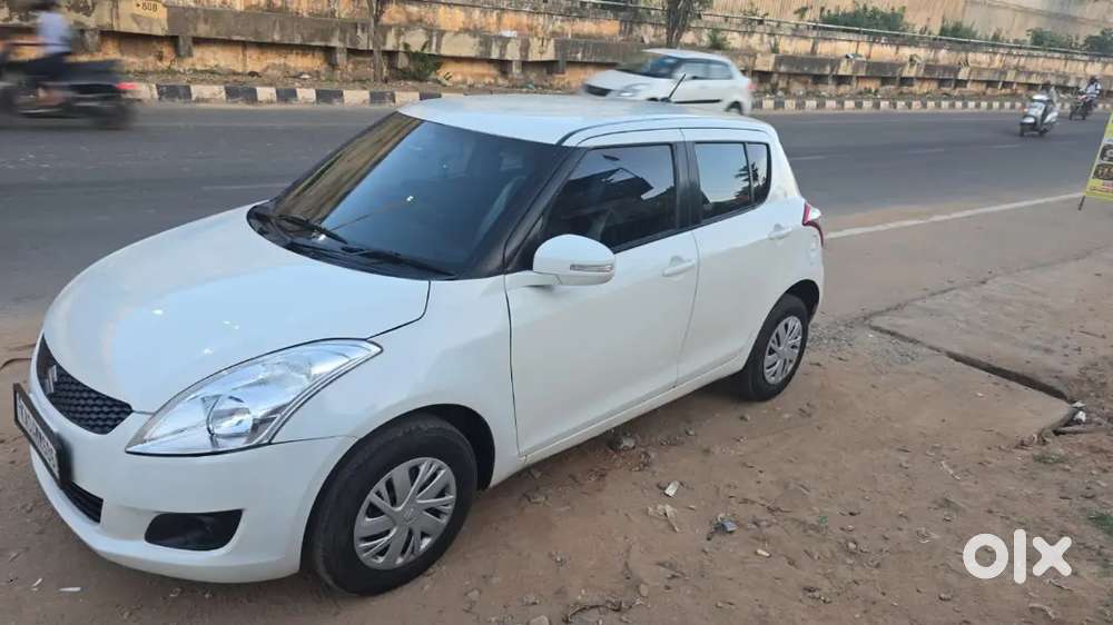 Maruti Suzuki Swift 2013