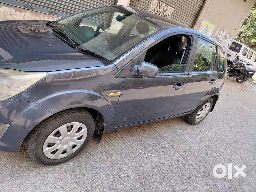 Ford Figo Petrol Zxi, 2013, Petrol