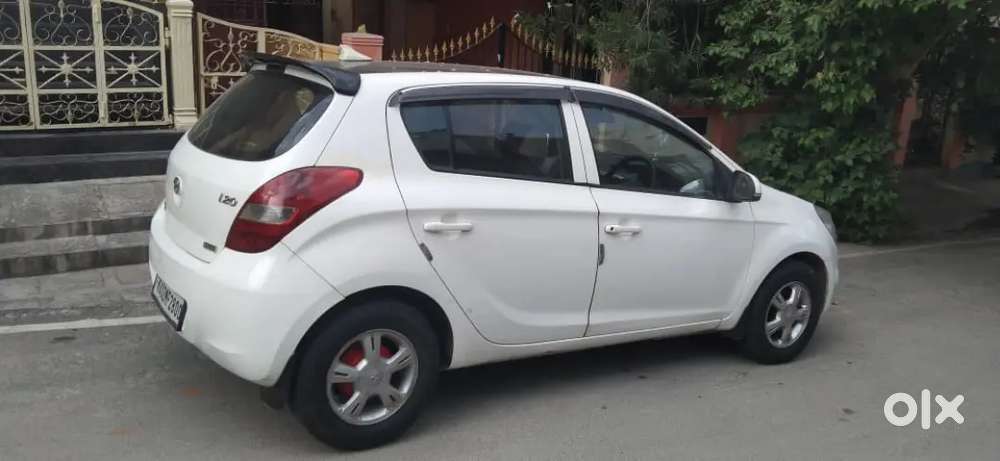 Hyundai I20 Sportz Diesel 2011