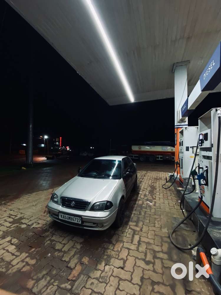 Esteem Lxi Maruti 2005