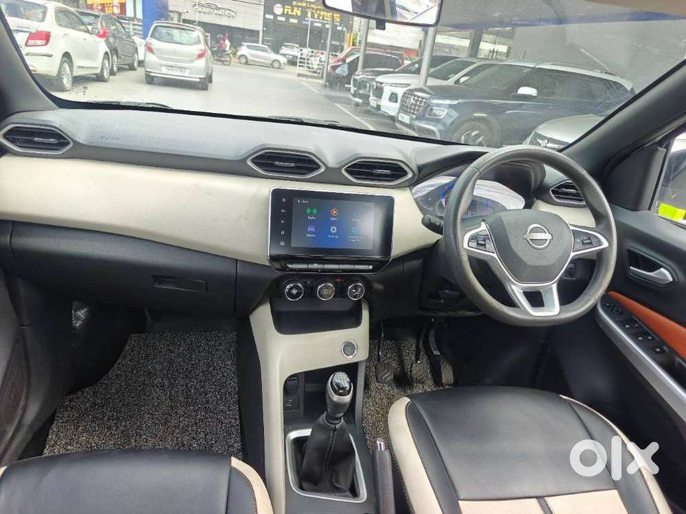 Nissan Magnite 1.0 Xv, 2023, Petrol