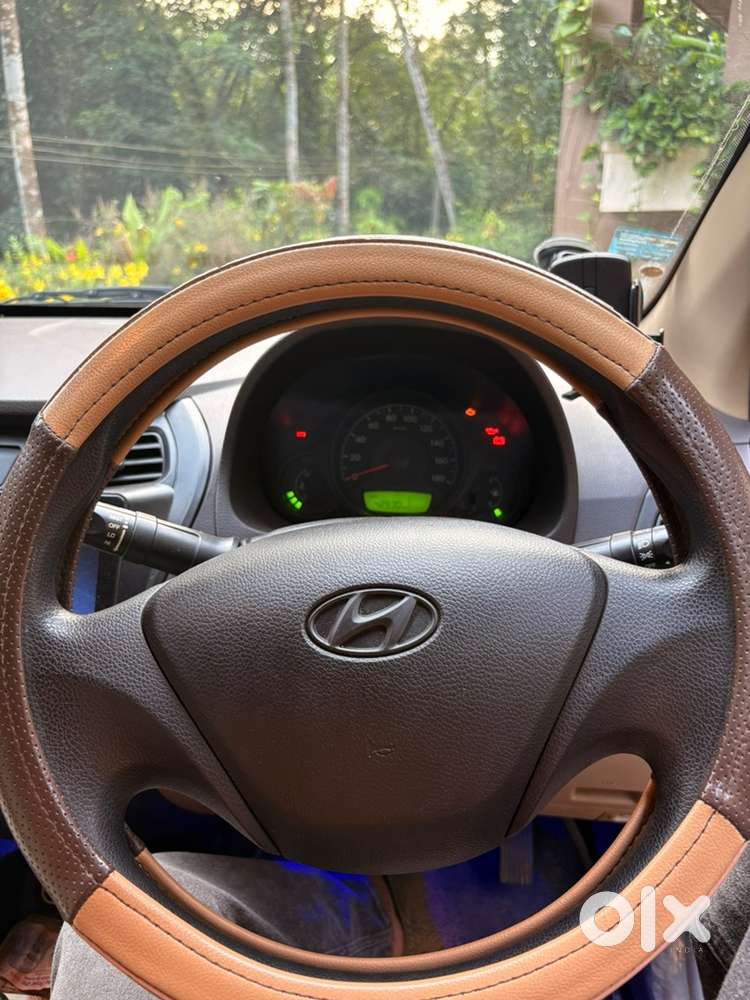 Hyundai Eon Petrol 2016 Year