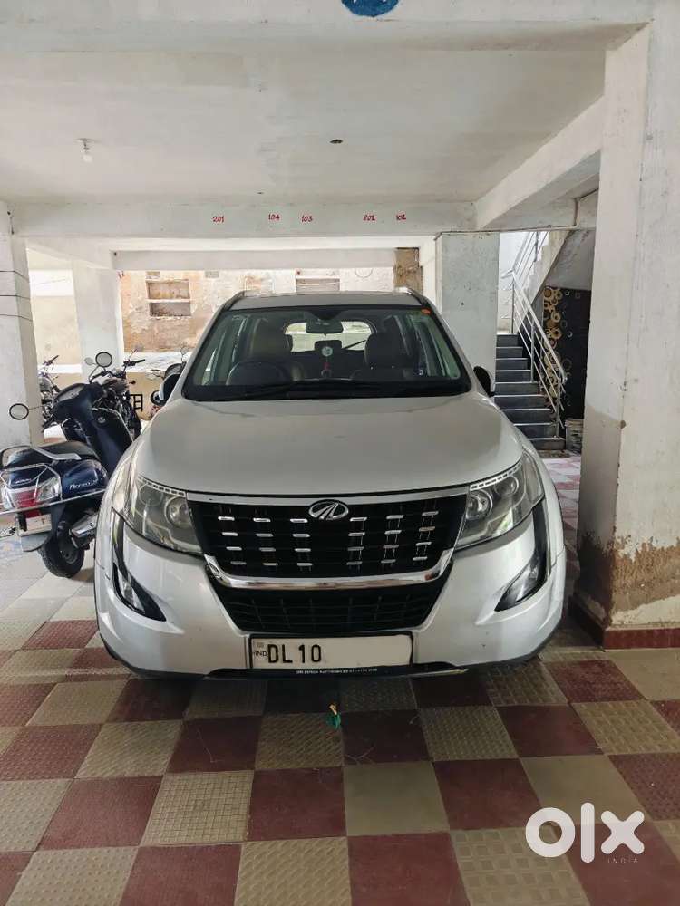 Mahindra Xuv500 W11 (o) Diesel