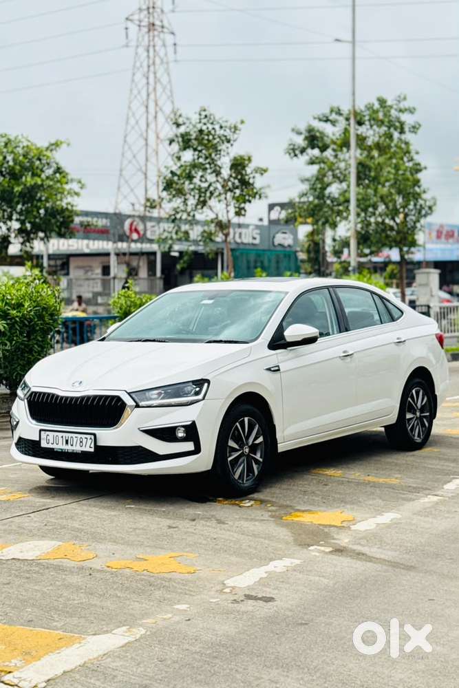 Skoda Slavia, 2024, Petrol