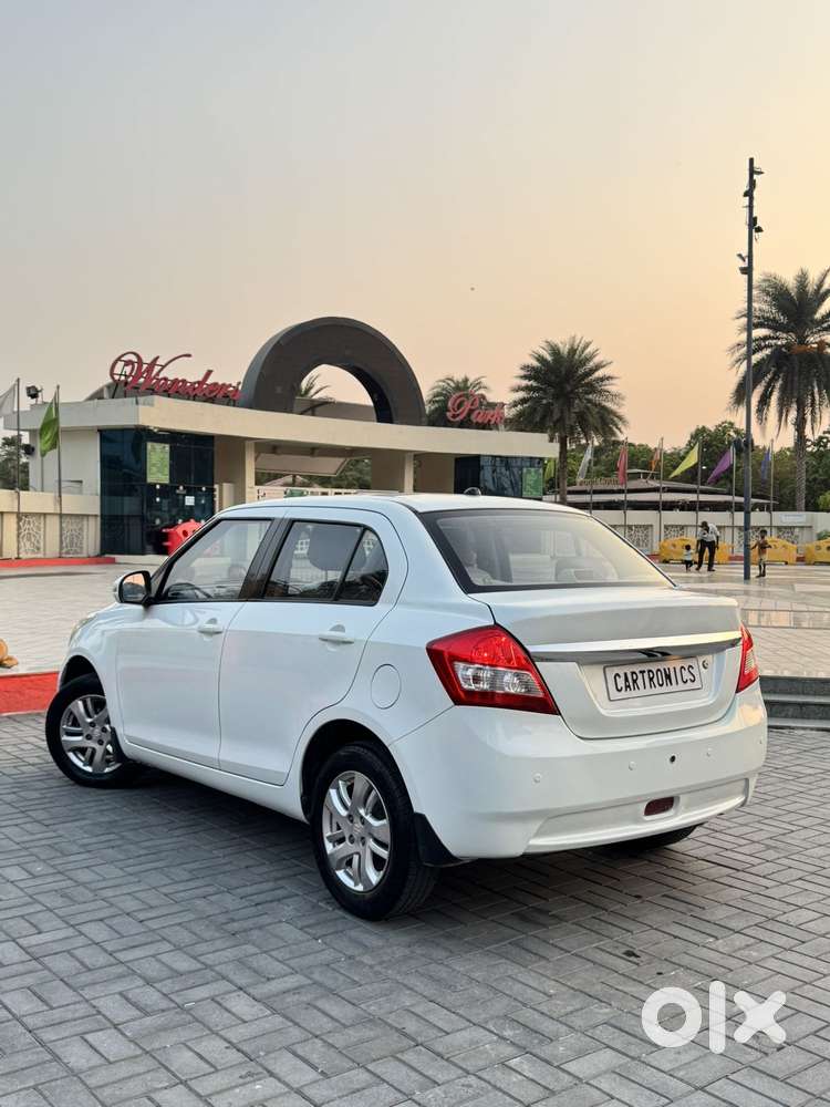 Maruti Suzuki Swift Dzire 1.2 Zxi Bsiv, 2012, Petrol
