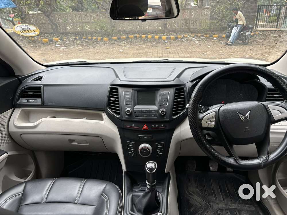 Mahindra Xuv300 W6, 2023, Petrol