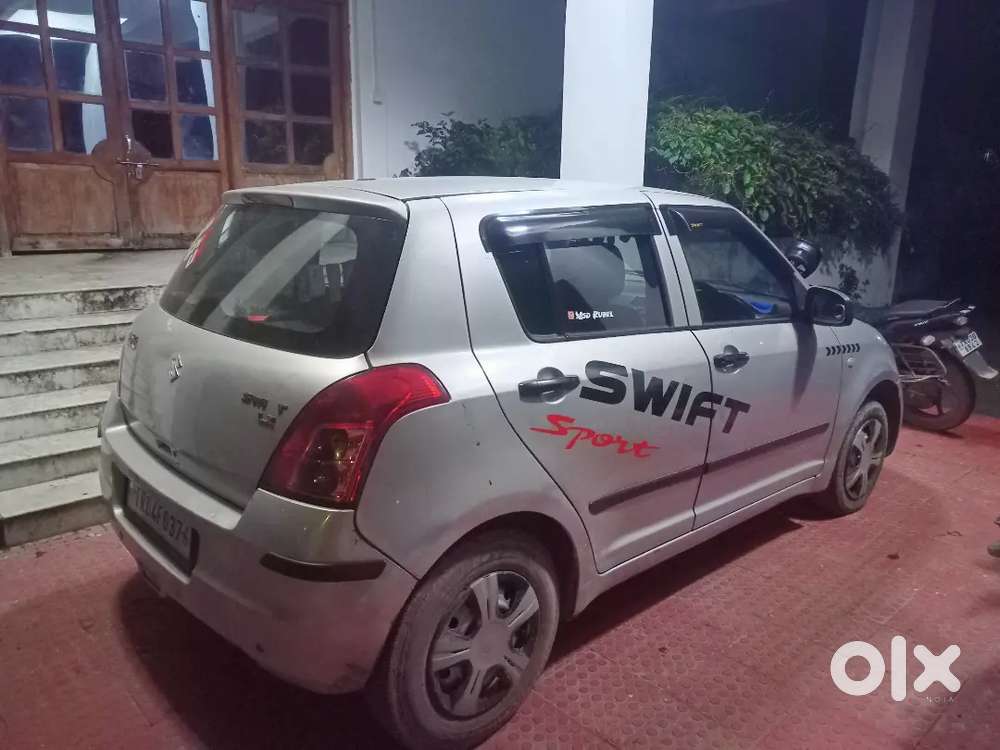 Maruti Suzuki Swift 2011