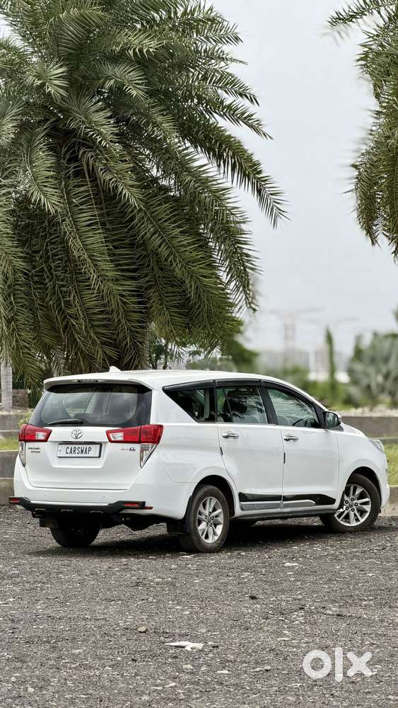 Toyota Innova Crysta 2.4 G Mt 8s, 2018, Diesel