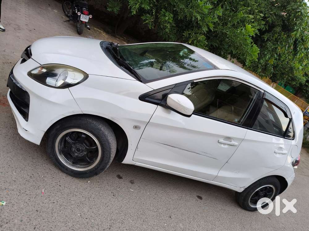 Honda Brio Ex Mt, 2013, Petrol