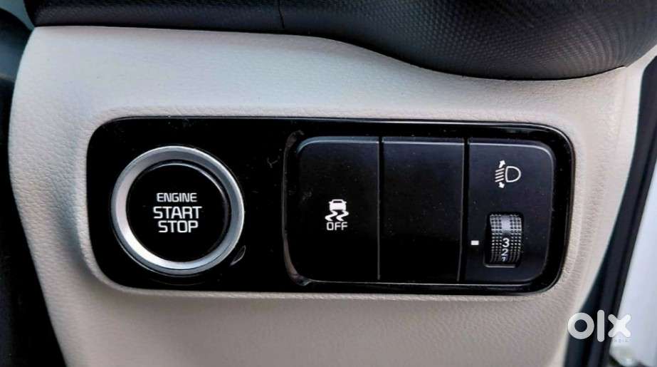 Kia Sonet Aurochs Edition 1.0 Petrol Imt, 2021, Petrol