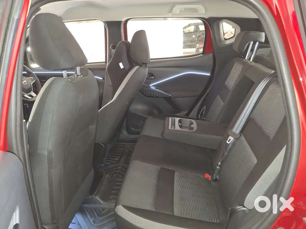 Nissan Magnite Visia 2024 Petrol