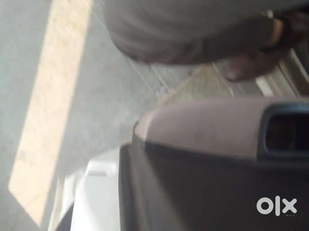 Hyundai Xcent Petrol Manual 2nd 2015