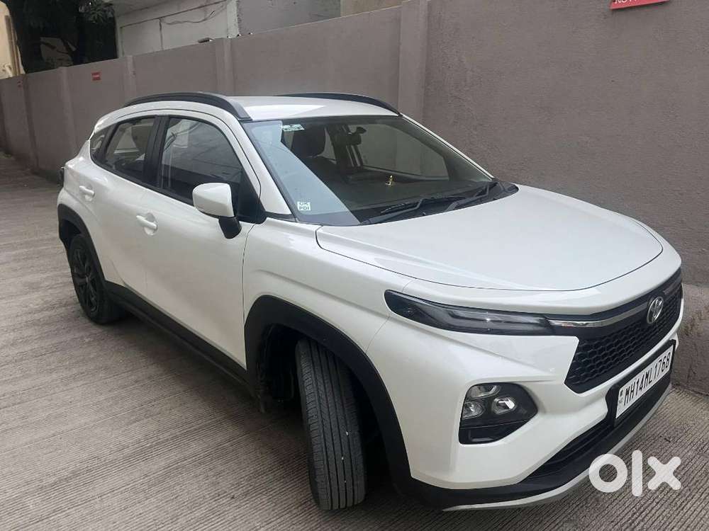 Manual Car Needs To Sell, 1 Year Old, 2nd Top Model