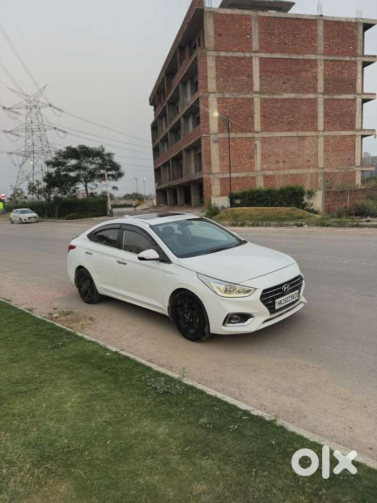 Hyundai Verna 2019 Top Model Sxo Options.