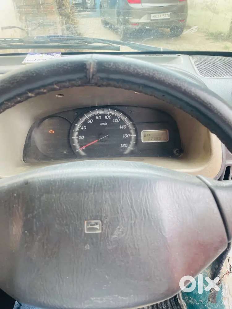Maruti Suzuki Eeco 1.2 2013