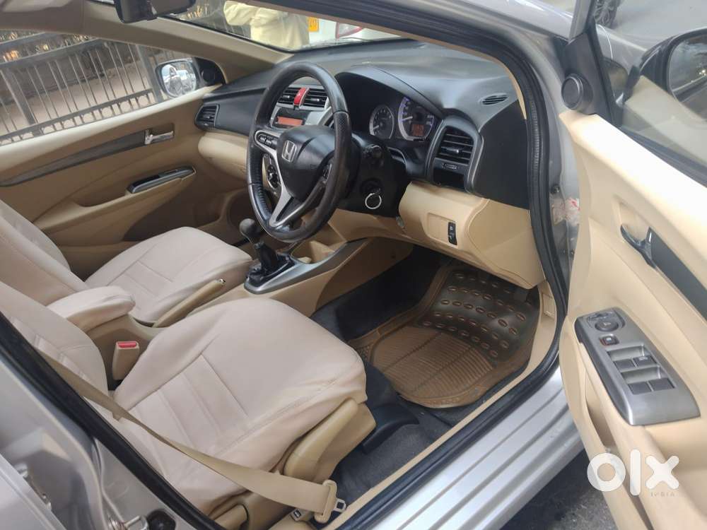 Honda City V Mt Sunroof, 2012, Petrol