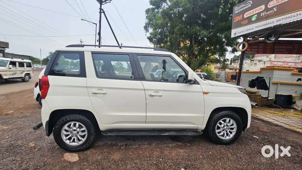 Mahindra Tuv 300 2016 Top Model In Mint Condition
