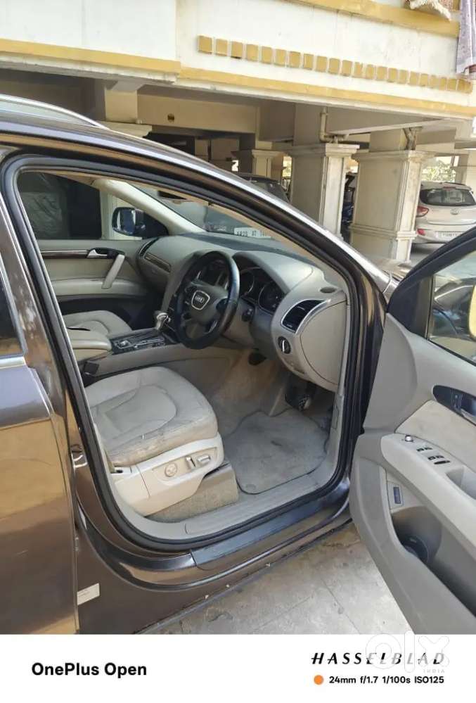 Auddi Q7 2013 Model 11.79999