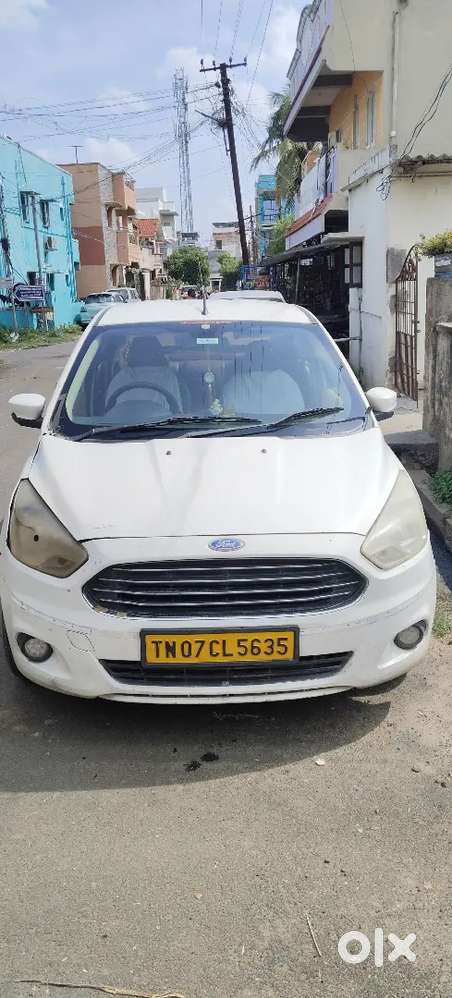 Ford Aspire Titanium Blu 2017