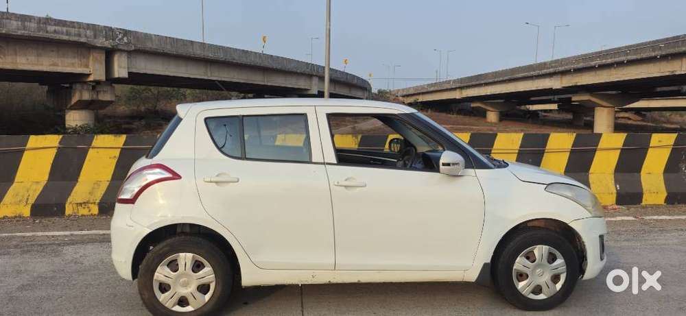 Maruti Suzuki Swift Vxi, 2018, Petrol