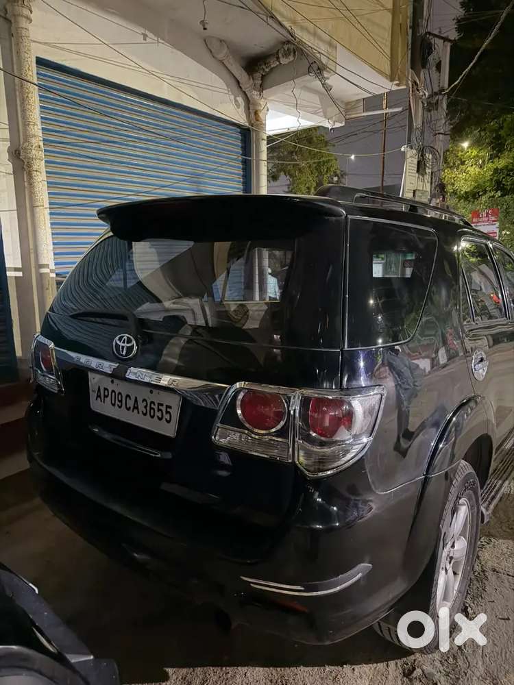 Toyota Fortuner Diesel Manual 2010 Year