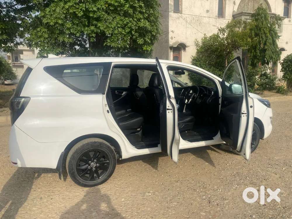 Toyota Innova Crysta 2.4 V (7 Seater)  New Tyres  Mint Condition