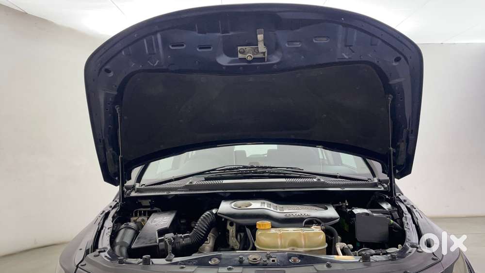 Tata Hexa 2.2 Xta 4x2 7 Str, 2017, Diesel