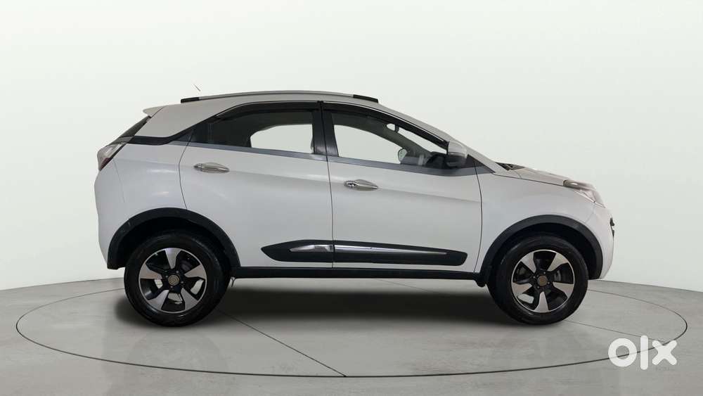 Tata Nexon 1.2 Revotron Xz Plus, 2019, Petrol