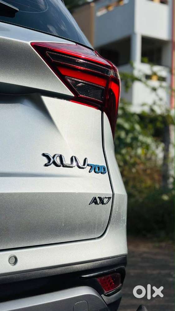 Mahindra Xuv700 2.0 Ax 7 Petrol At Str, 2022, Petrol