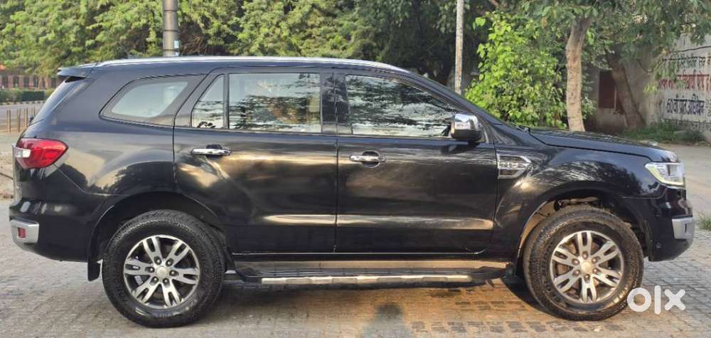 Ford Endeavour 3.2 Titanium 4x4 At, 2016, Diesel