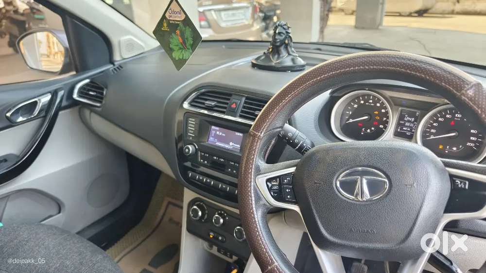 Tata Tiago Xz Petrol Excellent Condition/single Owner/well Maintained