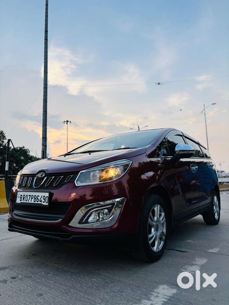 Mahindra Marazzo M8, 2018, Diesel