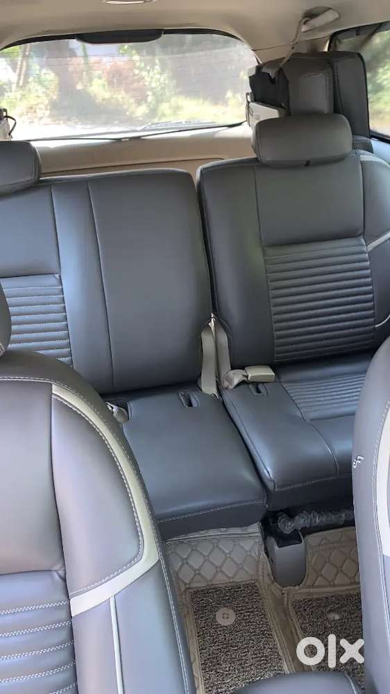 Toyota Innova 2012