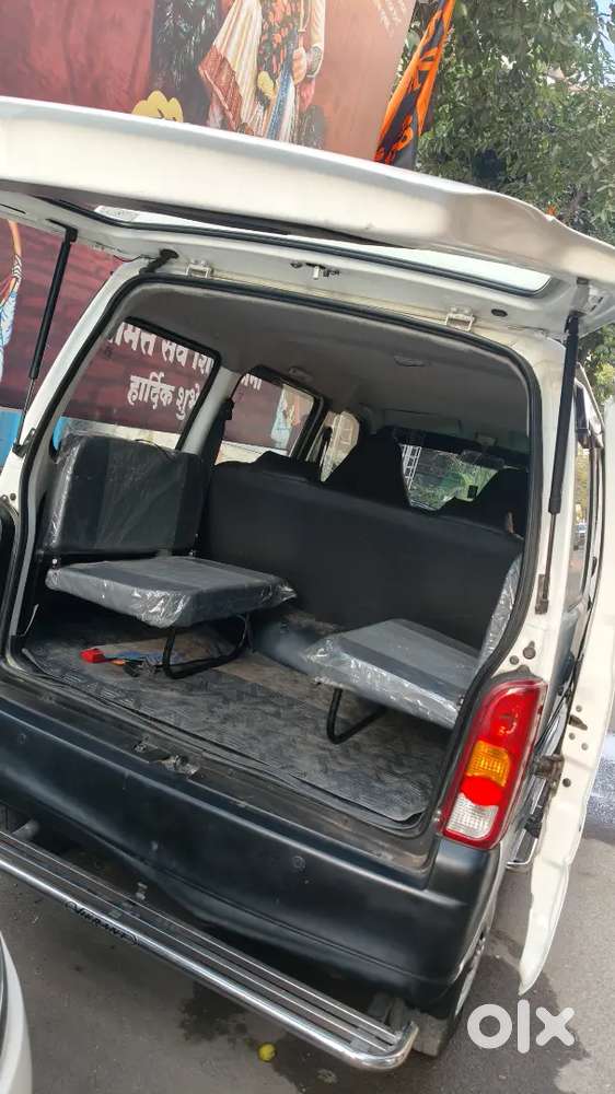 White Eecco 2019 Ac Cng