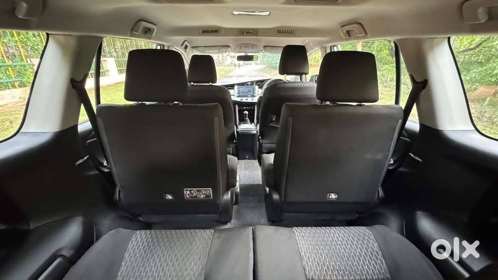 Toyota Innova Crysta [2020-ongoing] 2.7 Gx Mt 7 Str, 2022, Diesel