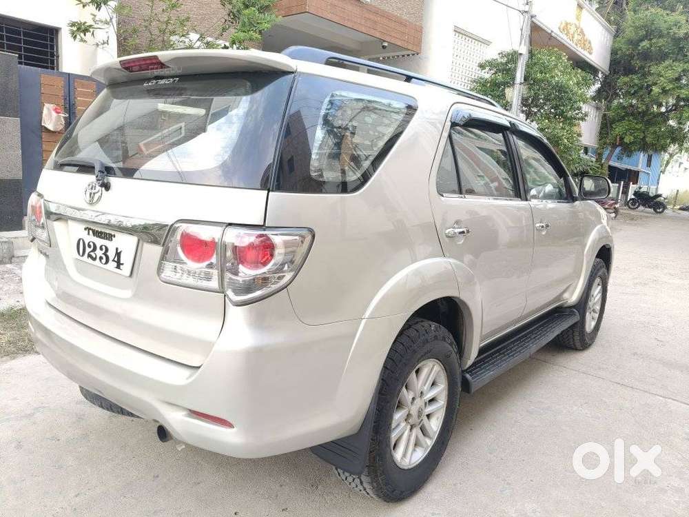 Toyota Fortuner 2011-2016 4x2 Manual, 2014, Diesel