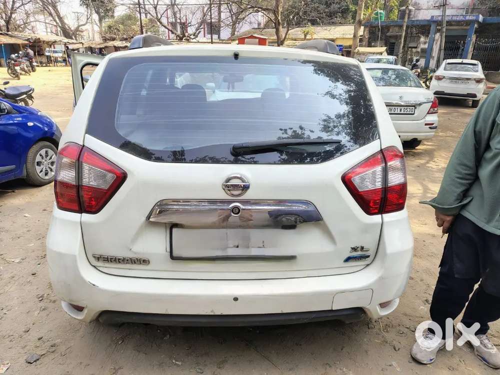 Nissan Terrano 2016 Diesel 100000 Km Driven