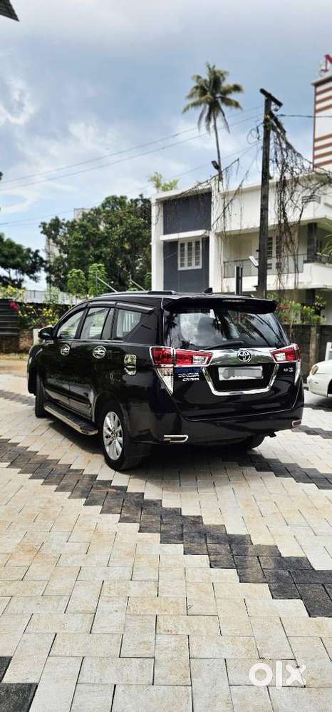 Toyota Innova Crysta 2.8z Automatic, 2018, Diesel