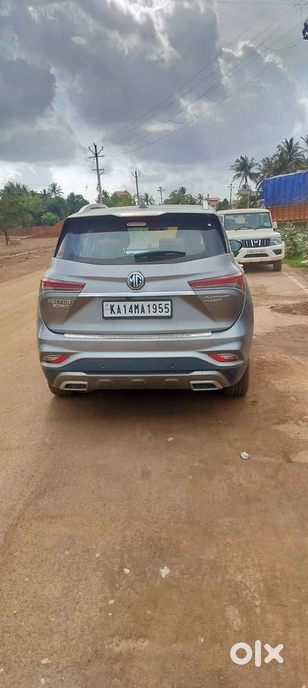Mg Hector Plus 2021 Petrol Variant