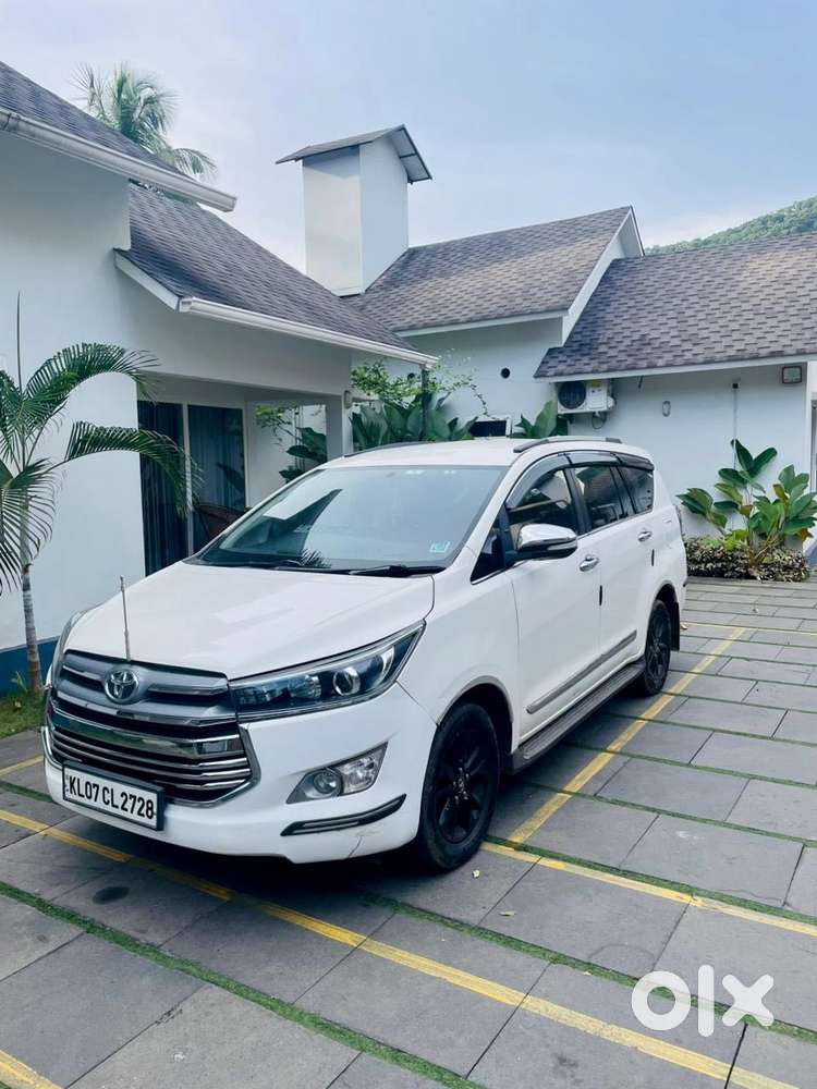 Toyota Innova Crysta 2.8 Zx At, 2017, Diesel