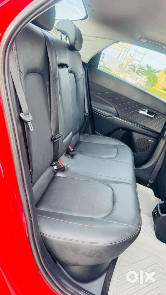 Hyundai Verna Sx(o) Petrol At, 2023, Petrol