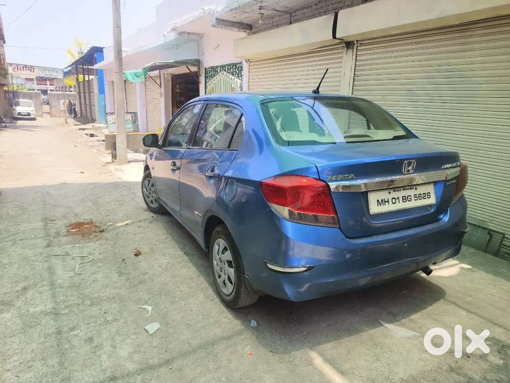 Honda Amaze Top Model- Child Ac-tyre 90%