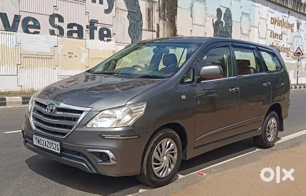 Toyota Innova 2014 Diesel Well Maintained