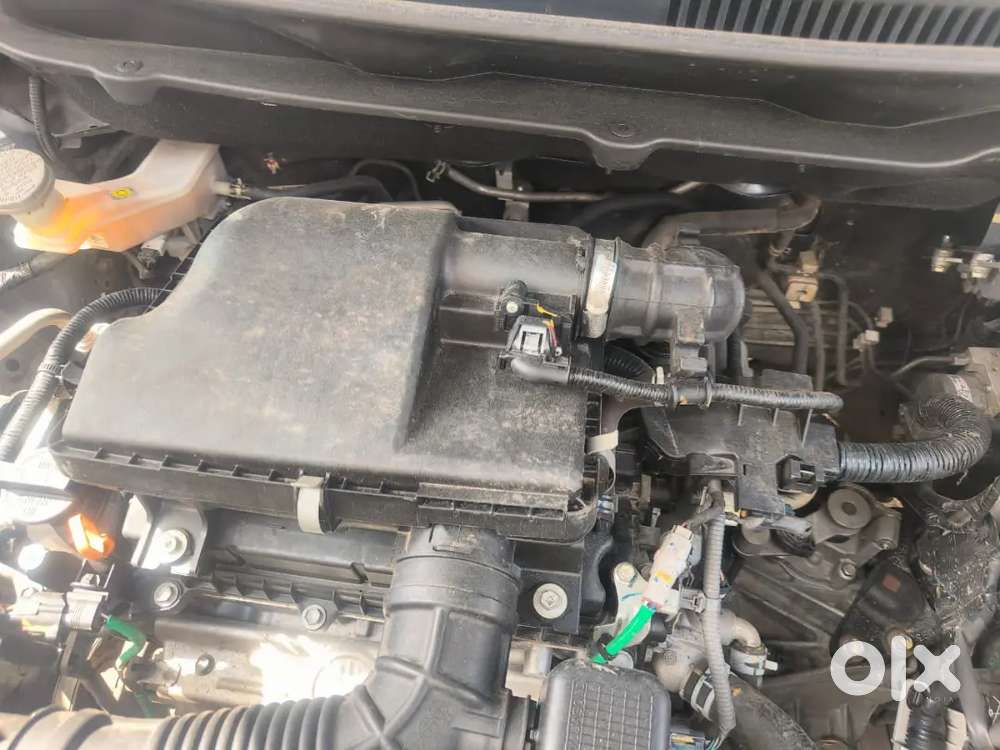 Xl6 Good Condition Car